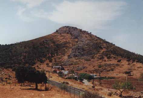 Otra vista del cerro antes de iniciar la subida
