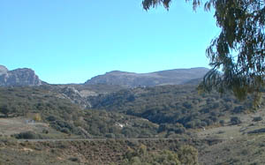 Del Puente de La Ventilla hacia El Chorrero
